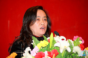 校长助理张硕秋出席会议