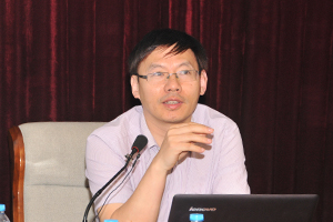 同济大学经济与管理学院副院长阮青松教授