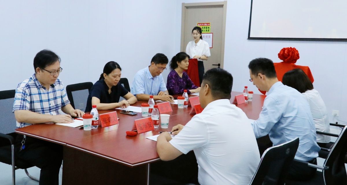 07d871398e4689b53dc41aeb0066a9b_副本.jpg