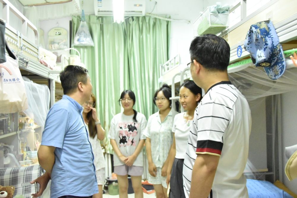 0904f98ec98e291030506bc488f37a7_副本.jpg